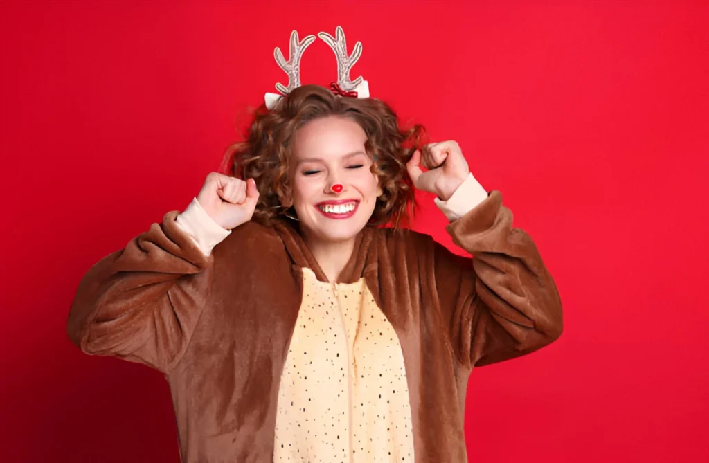 Layered Waves with Holiday Headband